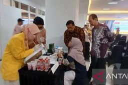 UNIK dan UGM teliti manfaat buah bit untuk kesehatan mulut