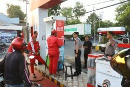 Polres Probolinggo Kota pastikan Antrean BBM tak ganggu lalu lintas