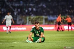 Pelatih Persebaya kecewa gagal raih tiga poin di kandang