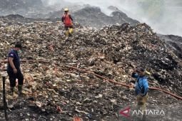 40 personel lakukan penanganan lanjutan kebakaran TPA Supit Urang