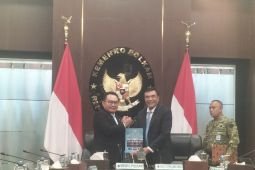 Djamari secara resmi serahkan jabatan Menko Polkam ke Dudung