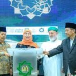 Gubernur Khofifah luncurkan Prodi Magister Kajian Turats di UINSA