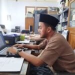 Pemkab Ponorogo wajibkan ASN berbusana muslim