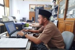 Pemkab Ponorogo wajibkan ASN berbusana muslim