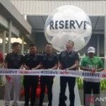 CIMB Niaga dan JOSS dukung perkembangan ekosistem padel di Surabaya