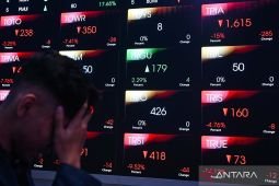 IHSG dibuka turun 8 persen, BEI hentikan sementara perdagangan saham