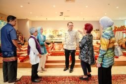 Menteri Kebudayaan siapkan strategi ajukan tenun Indonesia ke UNESCO