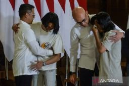 Kemlu ungkap proses pembebasan empat WNI dari sandera perompak Somalia