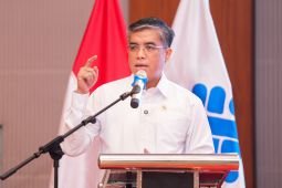 Minister urges companies to hire trained workers with disabilities