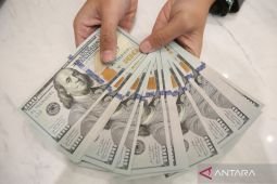 Rupiah Senin sore menguat dipengaruhi pencabutan sanksi AS terhadap BBM Rusia