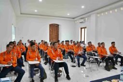 KAI Daop 7 Madiun tingkatkan kompetensi puluhan petugas jaga lintasan