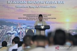 Prabowo tegaskan komitmen amankan seluruh investasi di Indonesia