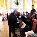 Gubernur Khofifah salurkan bansos Rp9,86 miliar untuk Magetan