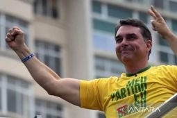 Flavio Bolsonaro urung gugat hasil pilpres Brasil